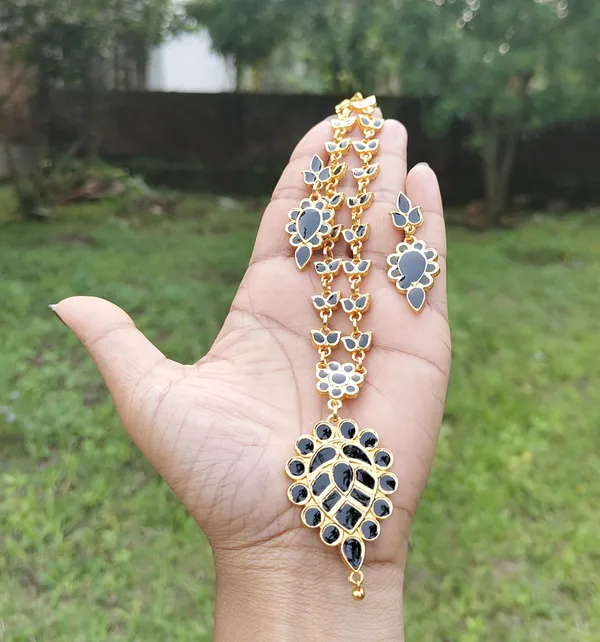 Copper_Based_Assamese_Traditional_Black_Colour_Dugdugi-Patti_Jewellery_Set_For_Women